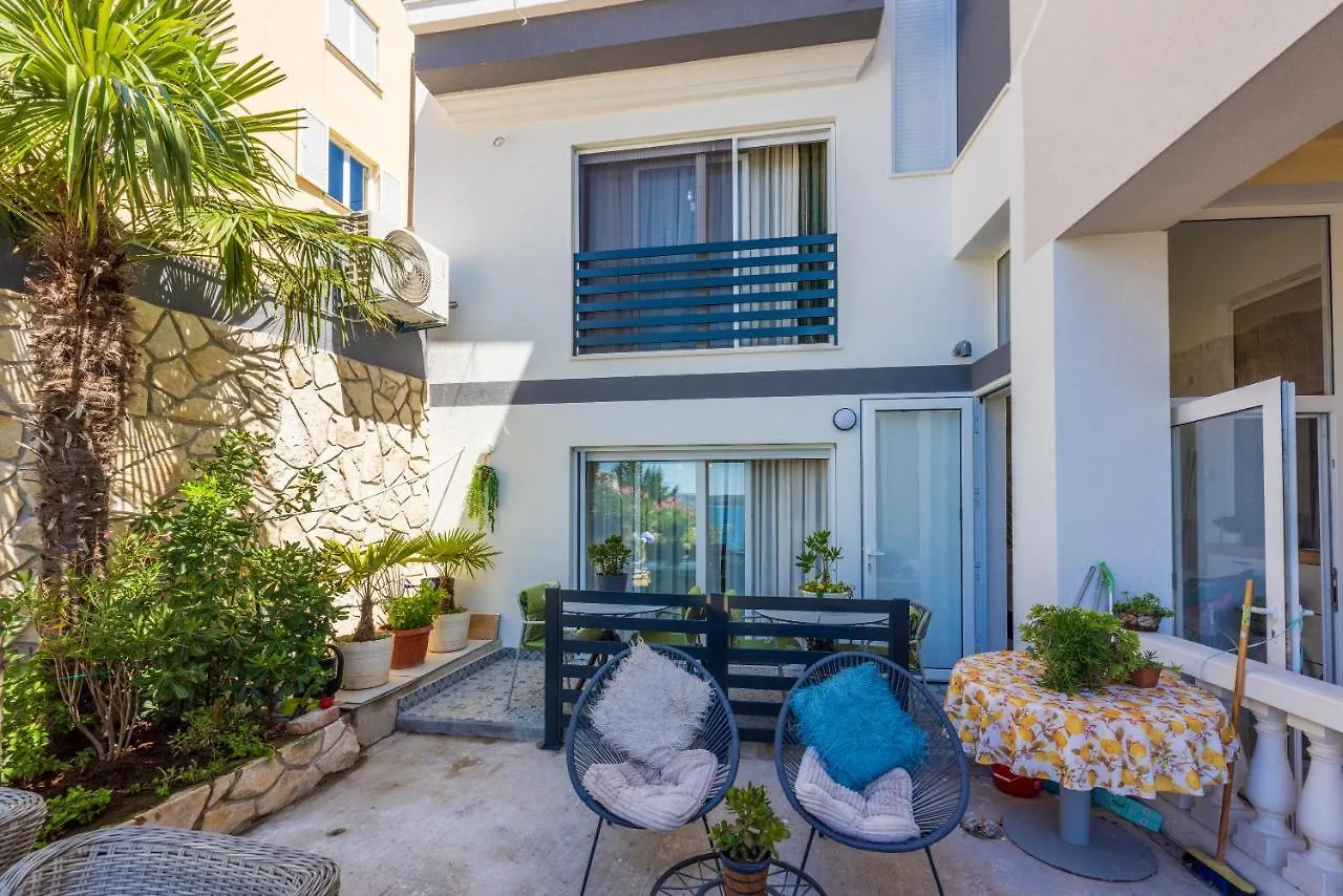 Apartment Villa Lucia 2 Dramalj