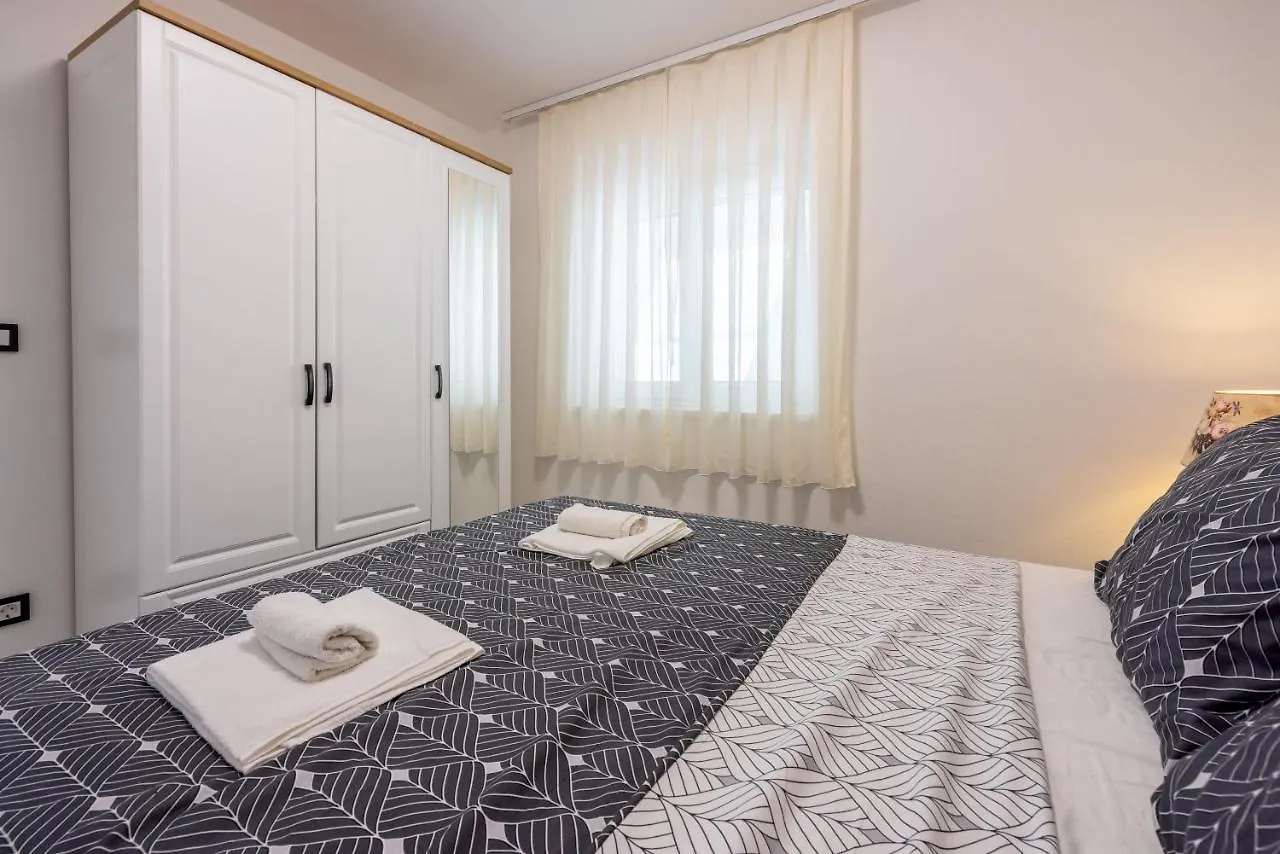Villa Lucia 2 Dramalj