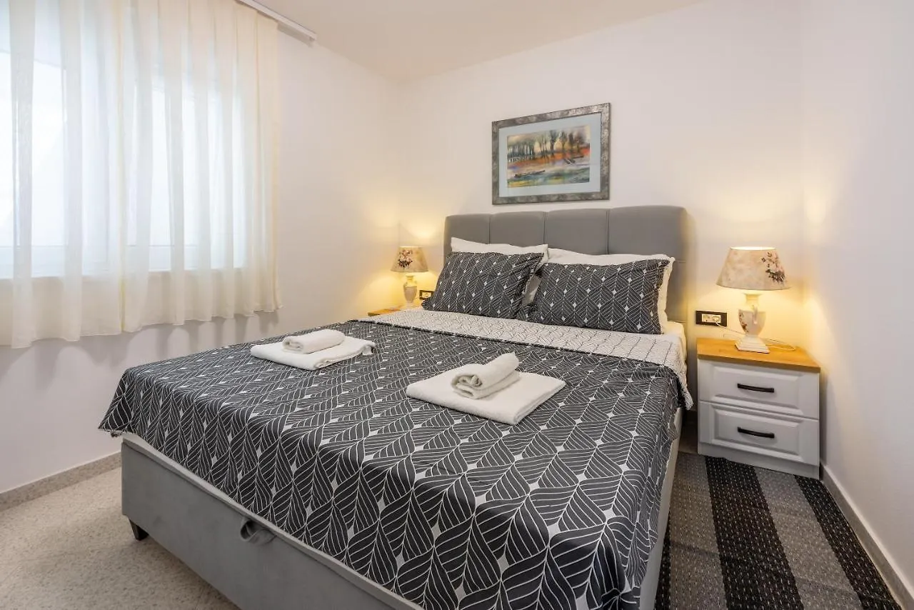 Villa Lucia 2 Dramalj