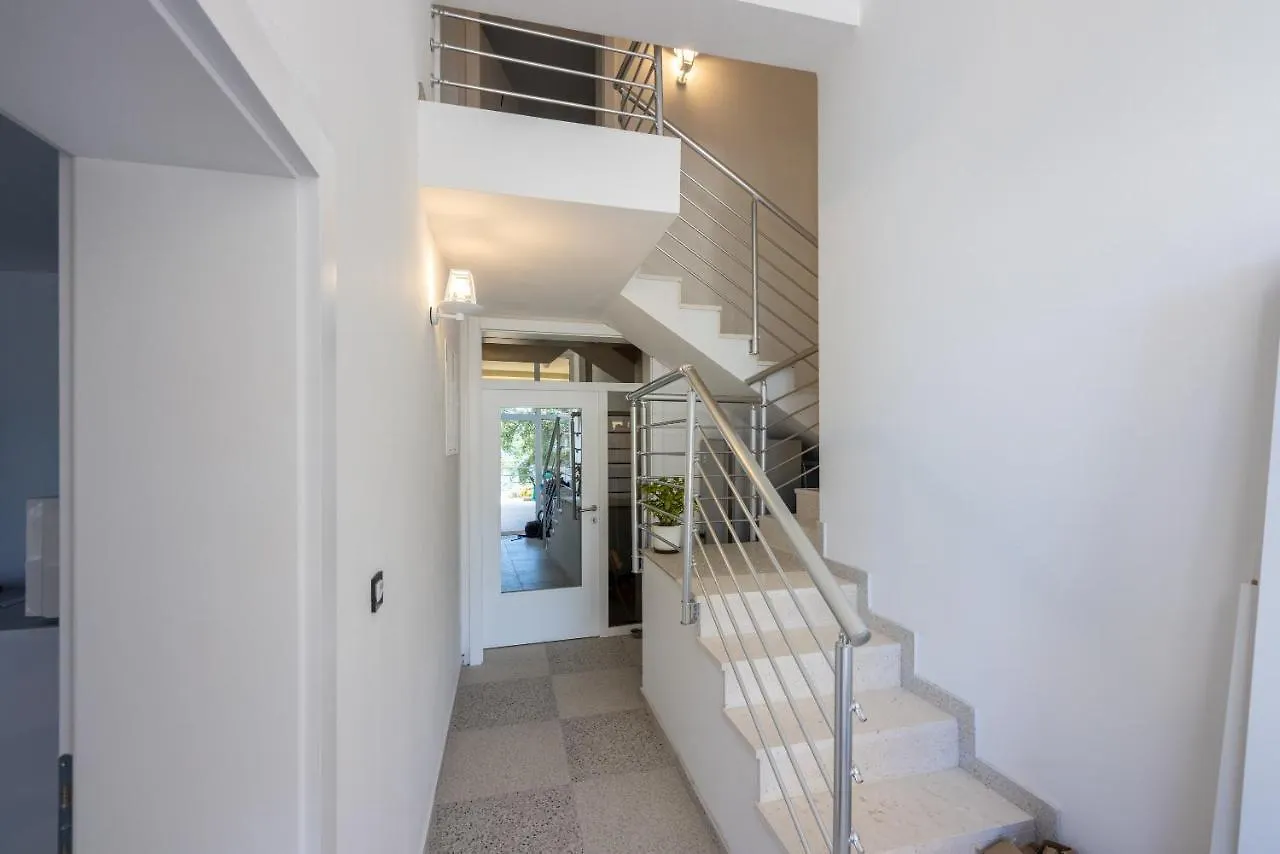 Apartment Villa Lucia 2 Dramalj Croatia