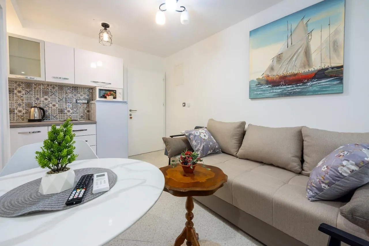 Villa Lucia 2 Dramalj Apartment